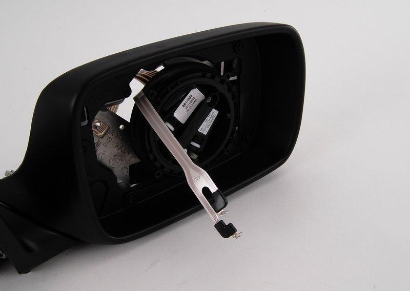 Наружн.зеркало с обогр.с шиной памяти П