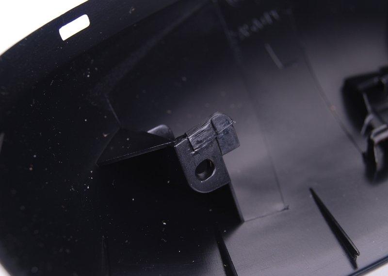 Крышка механизма фиксации Л