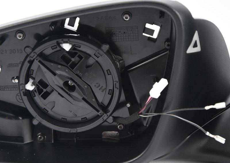 Наружное зеркало с обогревом Л