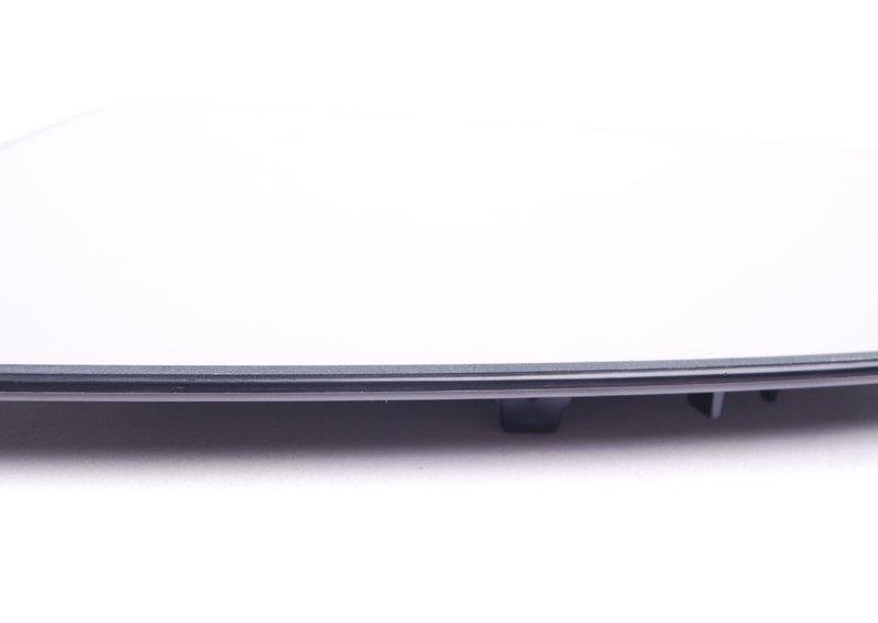 E70 зеркальный элемент левый