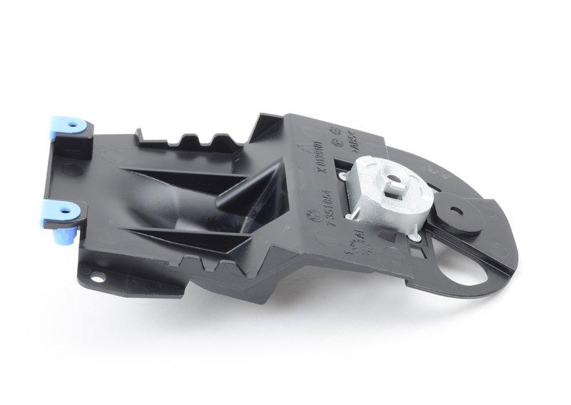 Кронштейн внутреннего зеркала