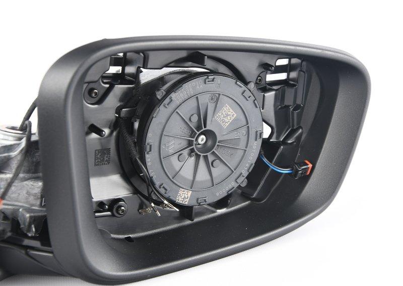 Наружн.зеркало с обогр.с шиной памяти П