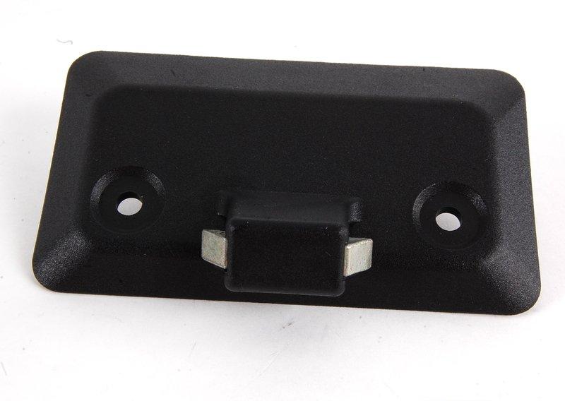 Запорный механизм вещевого ящика, Вх ч.