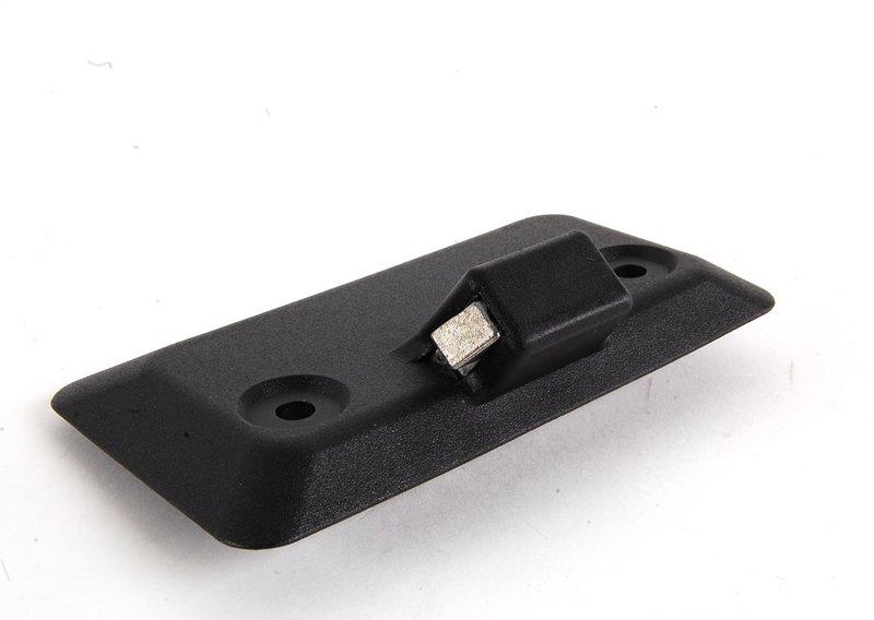 Запорный механизм вещевого ящика, Вх ч.