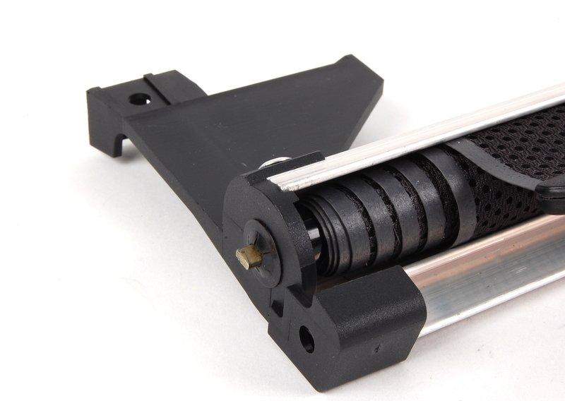 Солнецезащитная штора окна двери П Зд