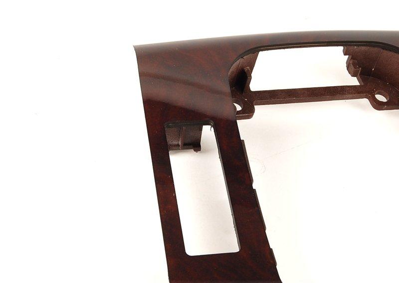 днище отделения для мелких вещей, дерево