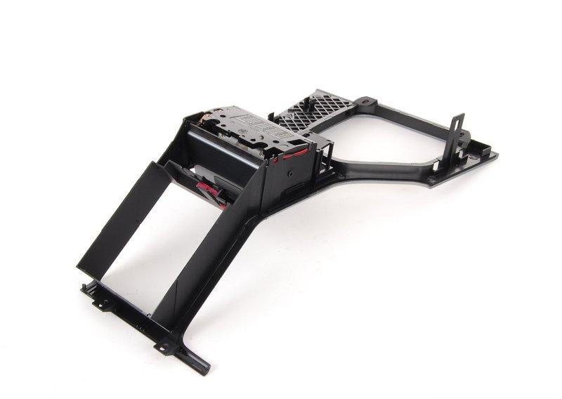 Вставка центральной консоли Ср