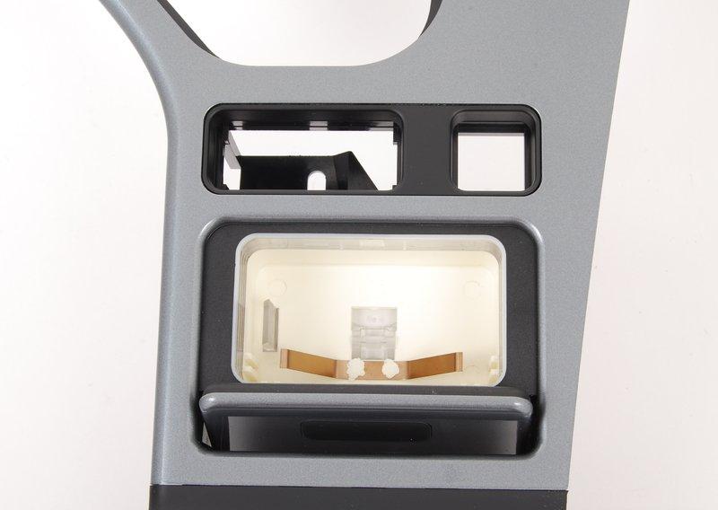 Вставка центральной консоли Ср