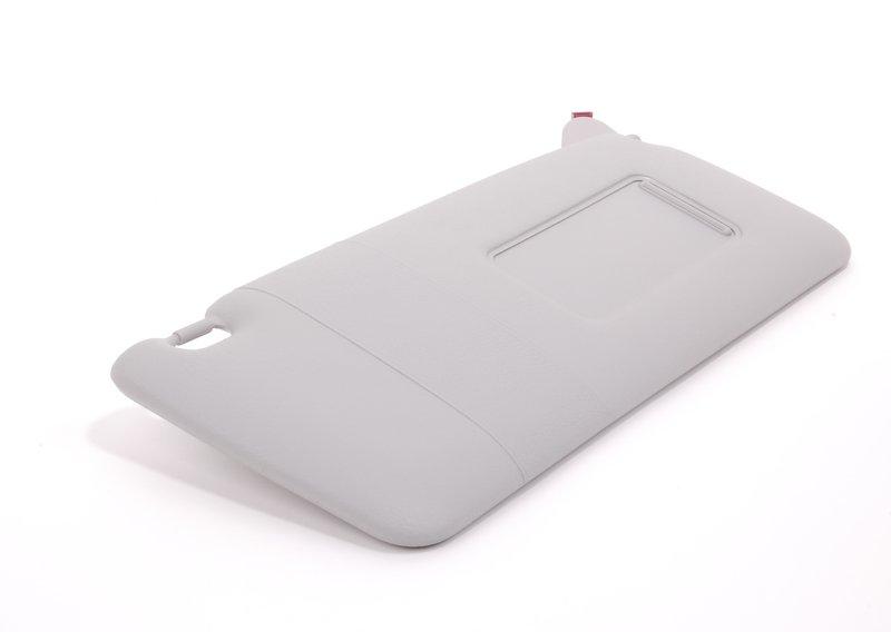 Солнцезащ.коз.с фонар.подсв.туал.зерк. П