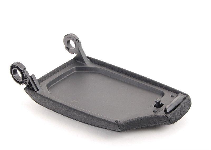 Крышка среднего подлокотника