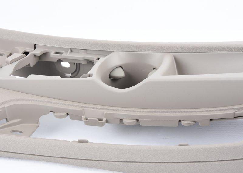 Центр.консоль с держателем для напитков