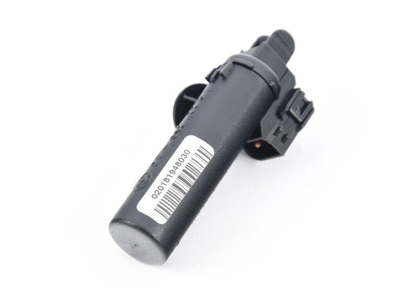 Амортизатор вещевого ящика