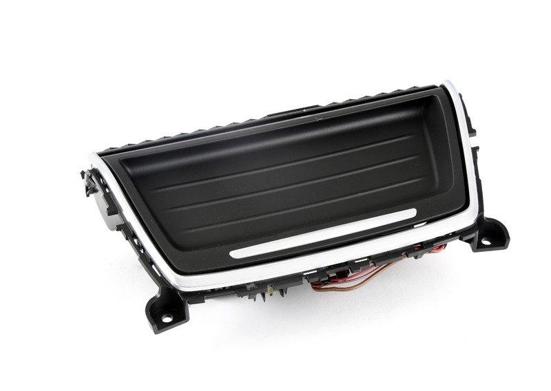 Отд.для мелких вещей в центр.консоли Пд