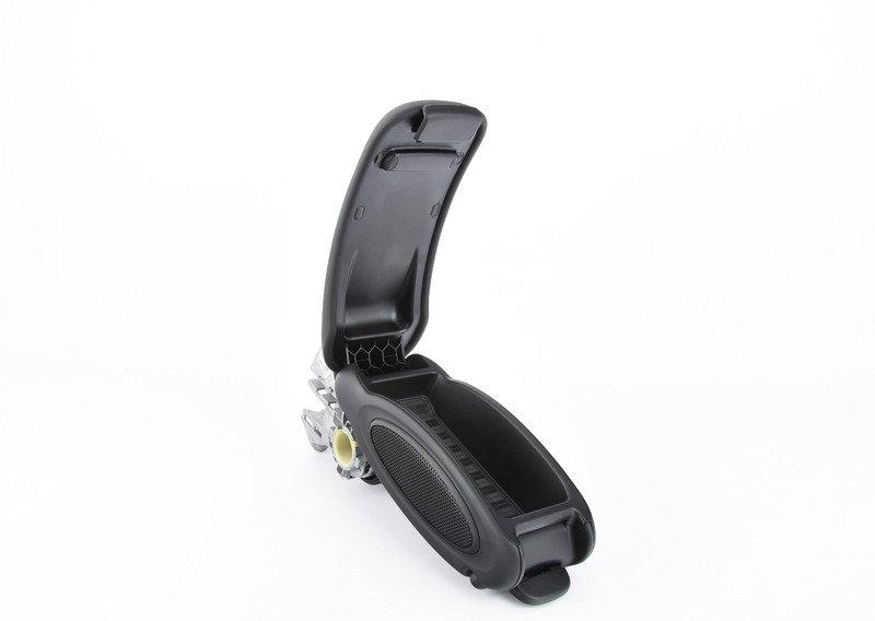 Средний подлокотник