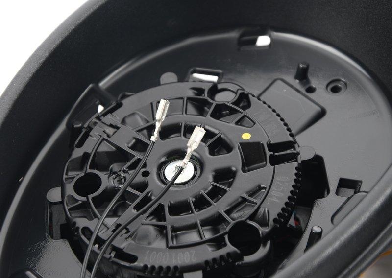 Наружное зеркало с обогревом Л