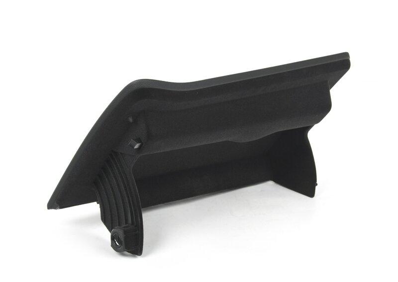 Крышка вещевого ящика