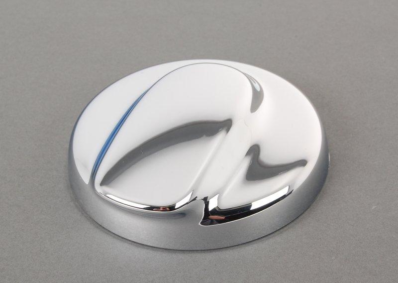 Лючок топливного бака хромированный