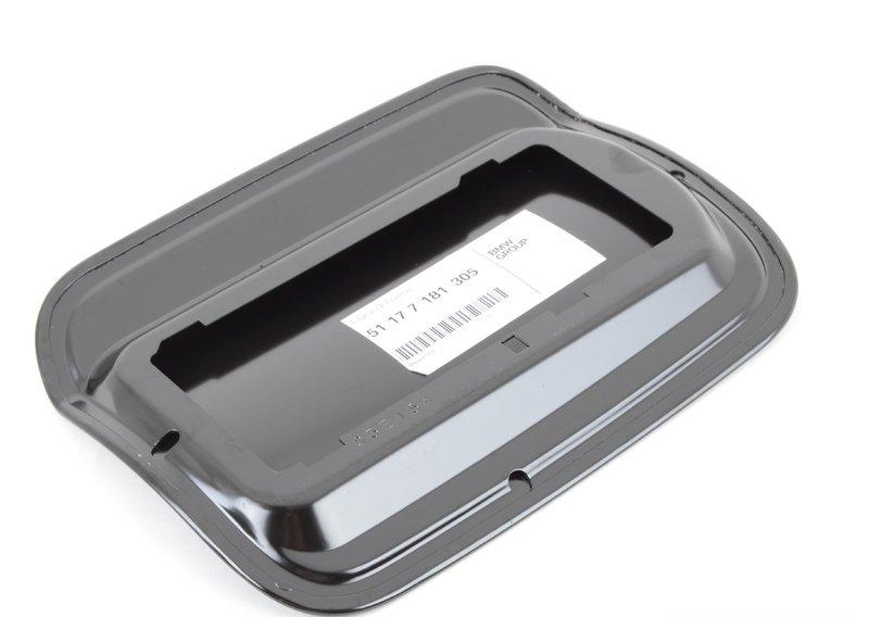 Заслонка заливного отверстия загрунтов.