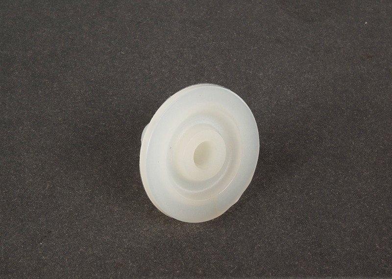 Вставная гайка