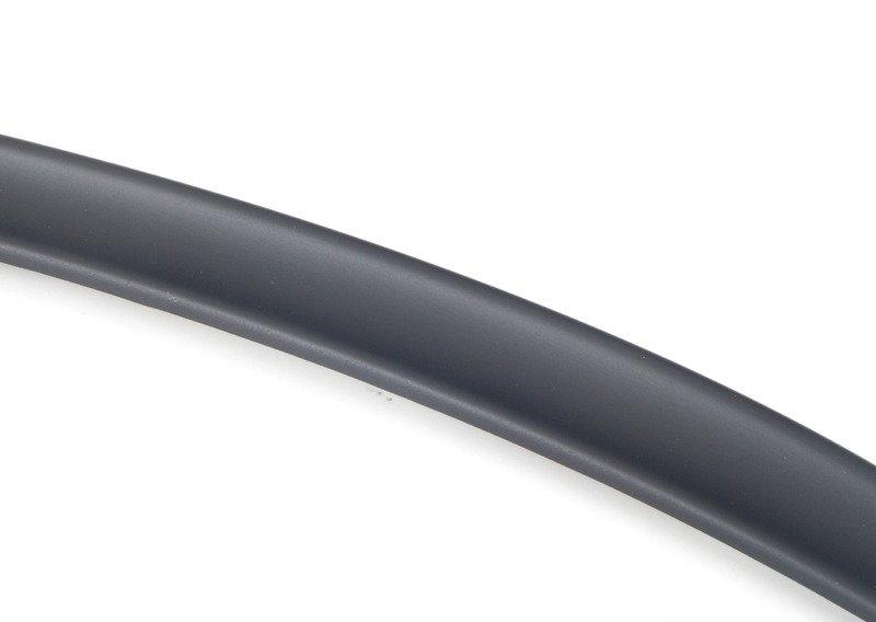 Задний спойлер черный матовый