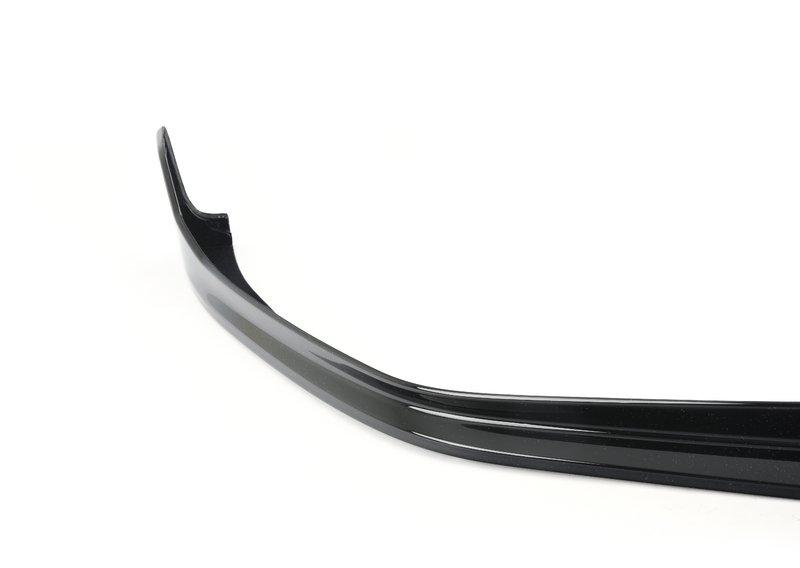 Передняя насадка черная глянцевая