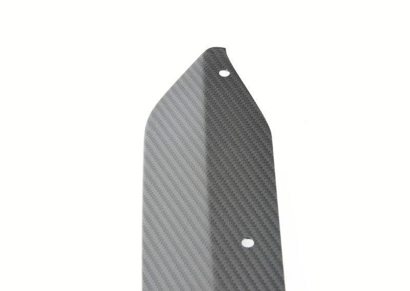 Передний рассекатель