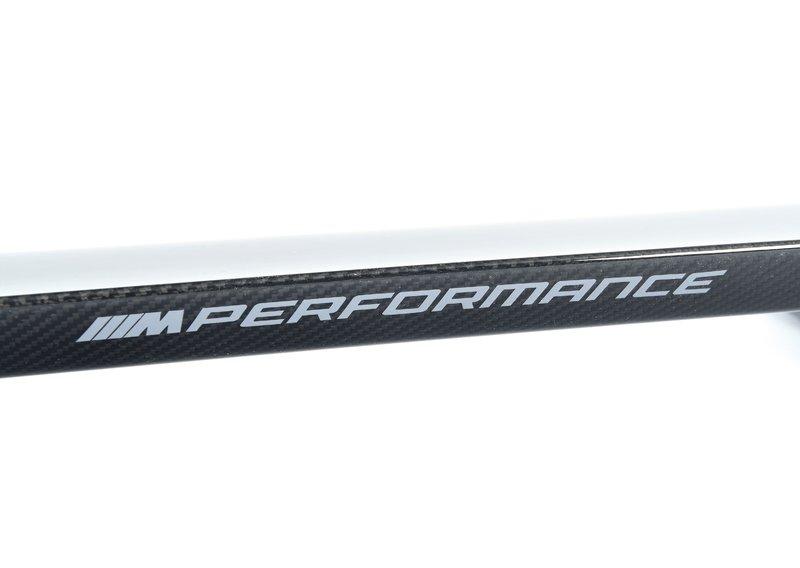 Задний спойлер карбон обтекаемый