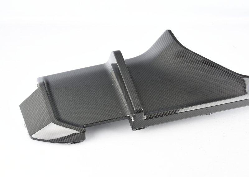 Диффузор M Performance карбон