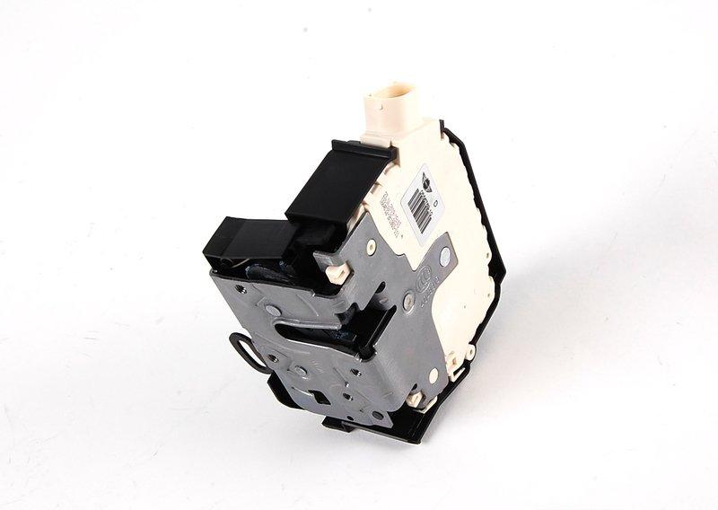 Замок с поворотной защелкой П