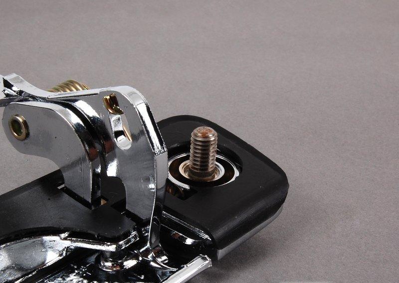 Ручка привода замка двери Л Наруж