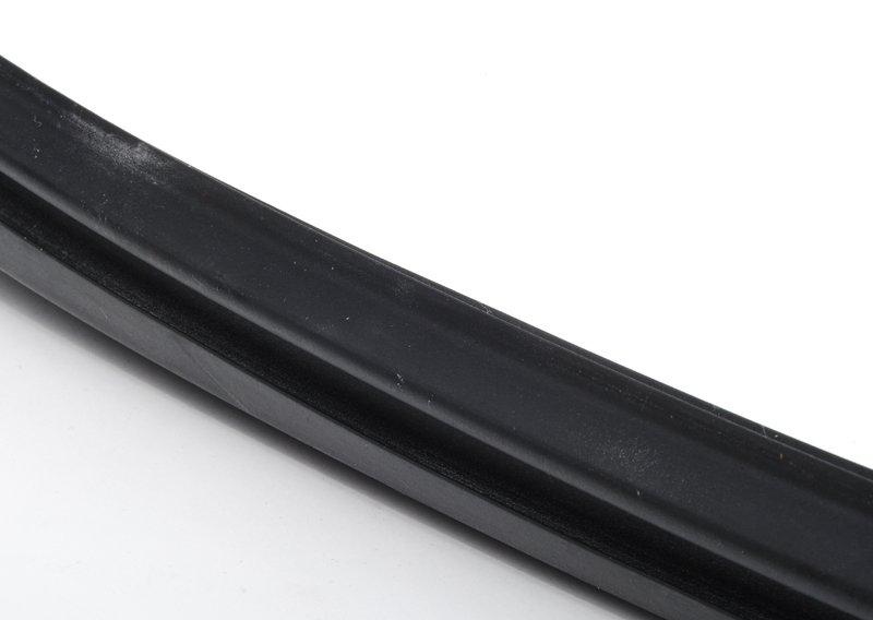 Уплотнитель двери Л