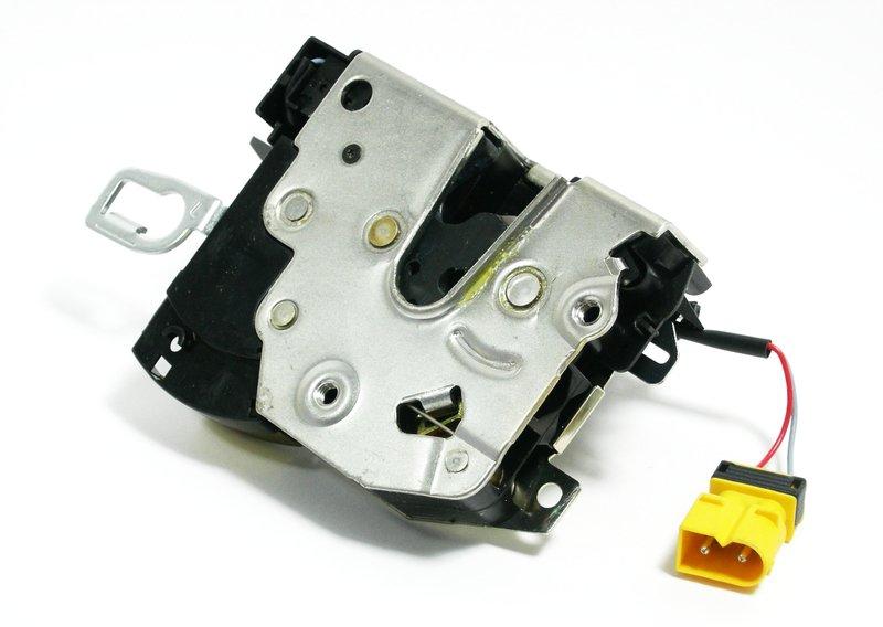 Замок с поворотной защелкой Л Пд