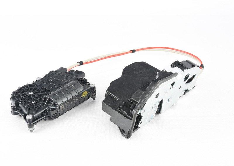 F06 доводчик правый