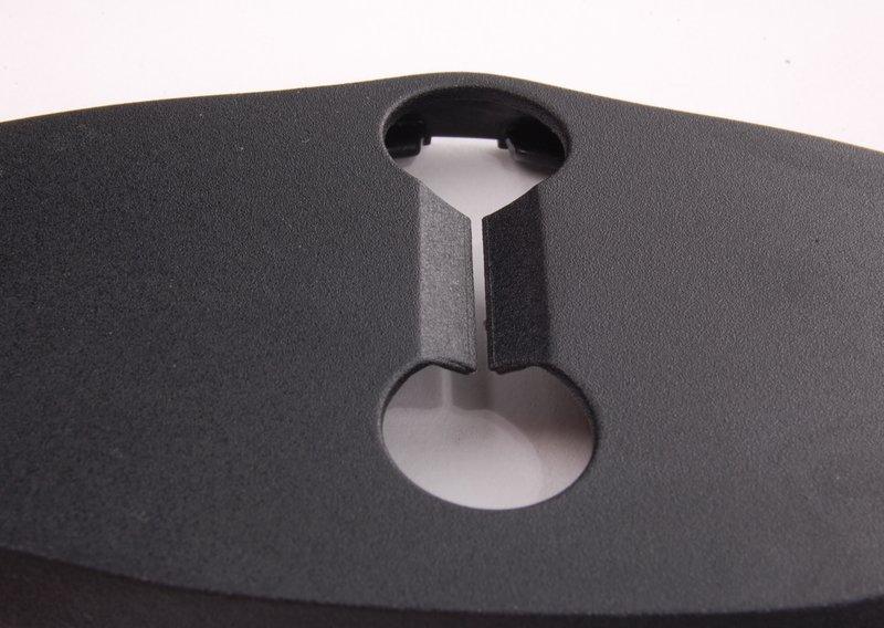 Щиток клинового фиксатора замка