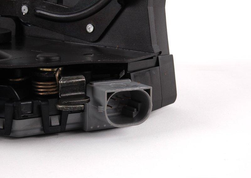 Замок с повор.защелкой с сервоприводом Л