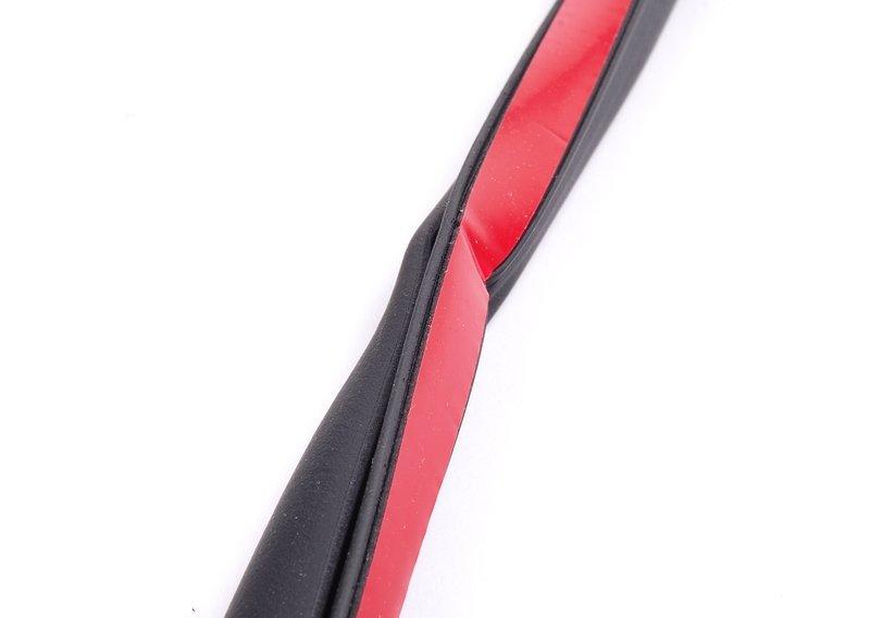 Уплотнитель двери впереди E60 / E61 / E53