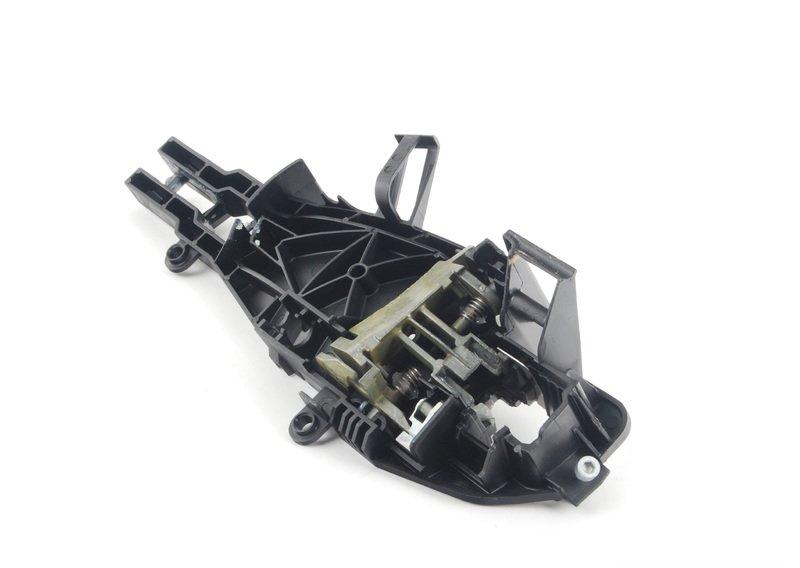 Держатель наружной ручки двери П Зд