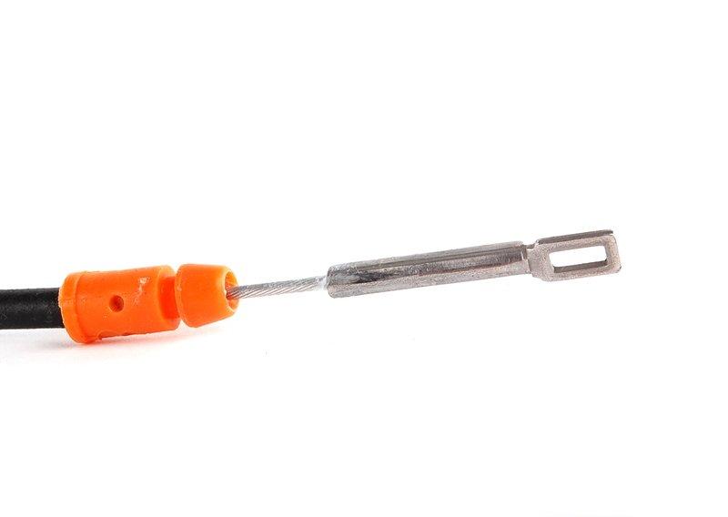 Трос ручки привода замка двери