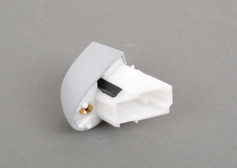 Накладка двери загрунтованная Л