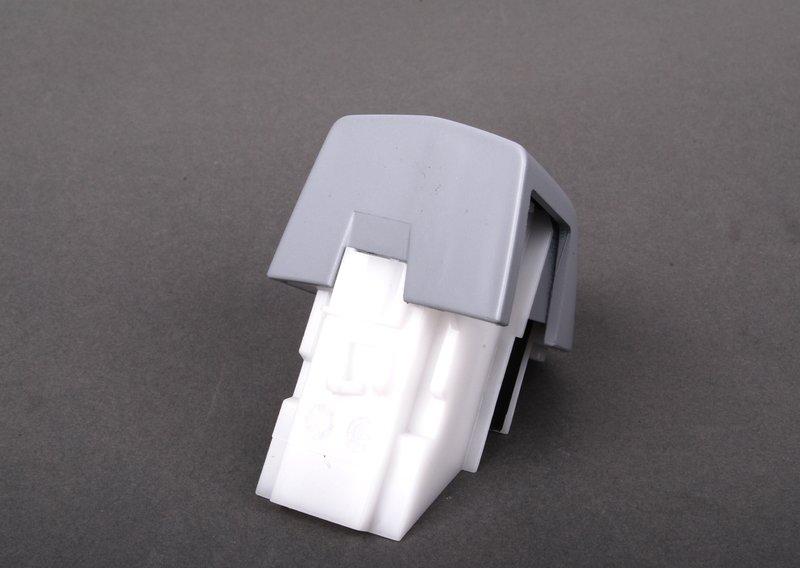 Накладка двери загрунтованная Л