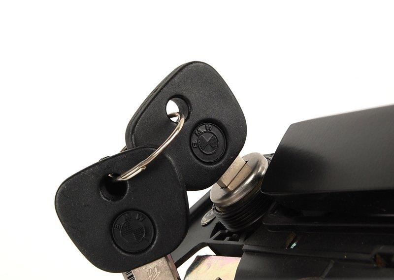 Запорный механизм с ключом Л