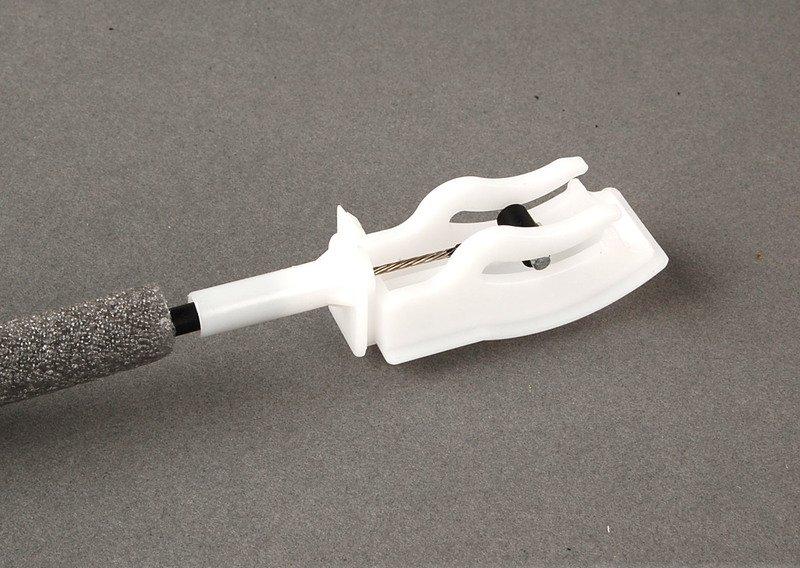 Трос ручки привода замка двери