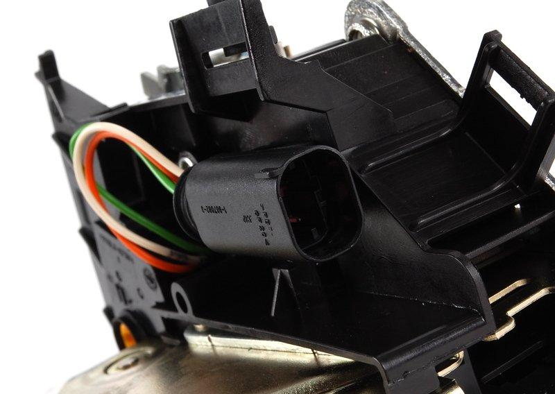 Замок с поворотной защелкой П Пд