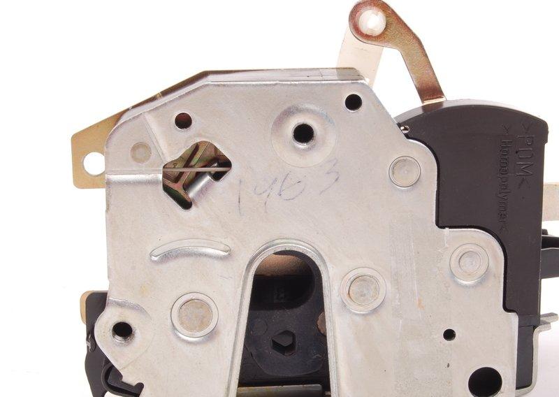 Замок с поворотной защелкой Л Пд