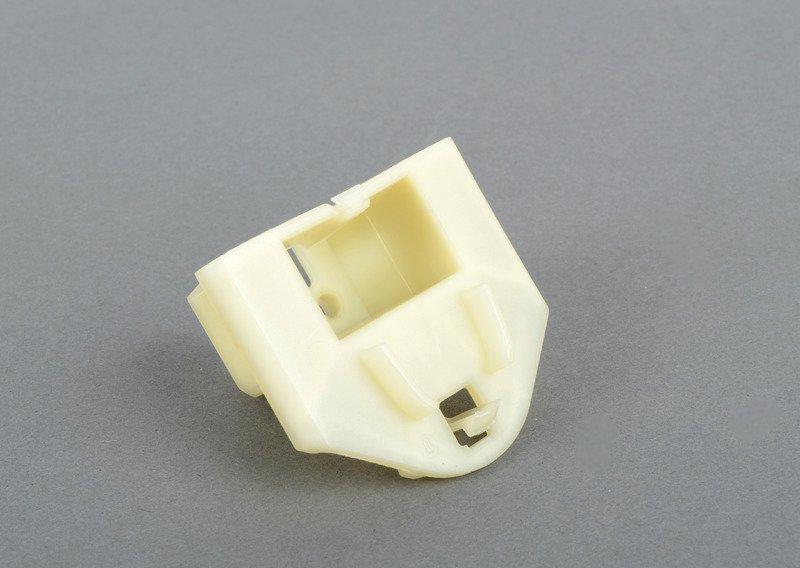 элемент крепления