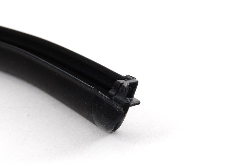 Уплотнитель стыка двери и центр.стойки П