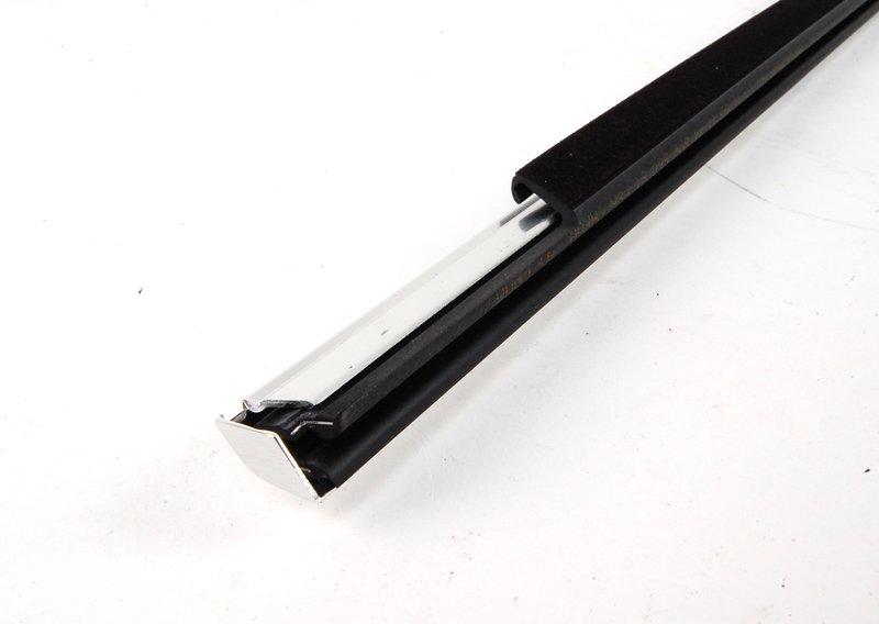 Наруж. молдинг шахты стекла двери П Зд