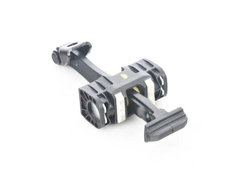 F30 ограничитель двери задней левой