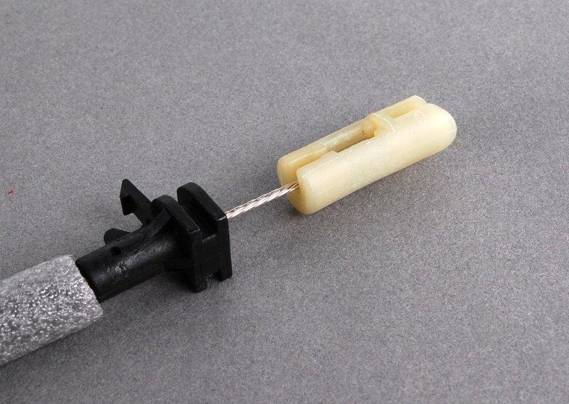 Трос ручки привода замка двери Зд  E53