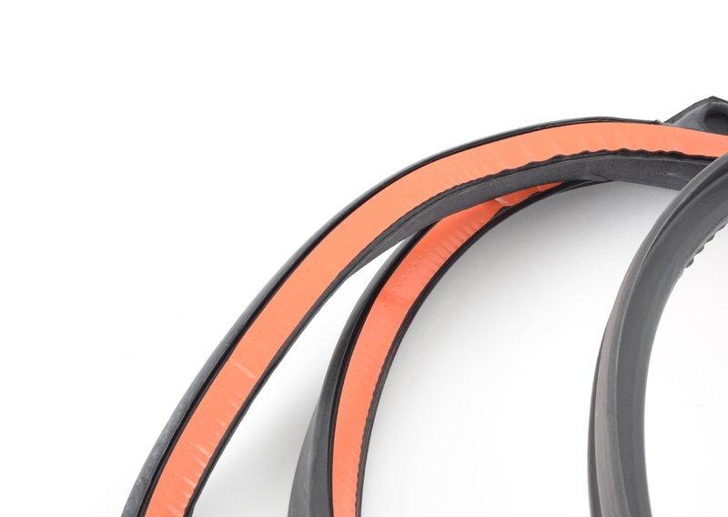 Уплотнитель двери П Зд